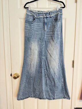 Fashion Nova Light Blue Washed Denim Maxi Skirt with Frayed Waist